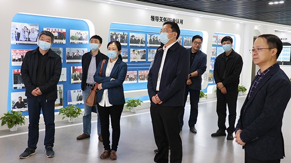 浙江省农业科学院党委委员、副院长杨华一行赴麻将胡了调查调研