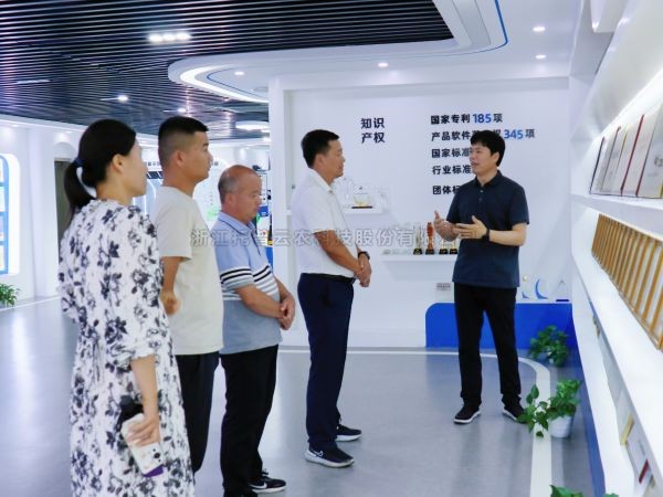 国度耐盐碱水稻技术创新中心西北中心主任王奉斌等一行光临麻将胡了