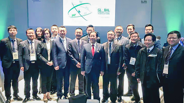 农业村落部副部长屈冬玉率团接见德国