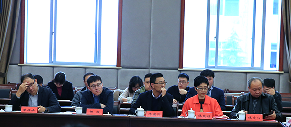 荆门拱墅区当局召开“人才引领发展”高档次人才座谈会