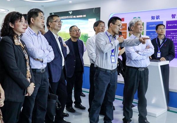 全国人大常委会副委员长丁仲礼光临麻将胡了调查调研