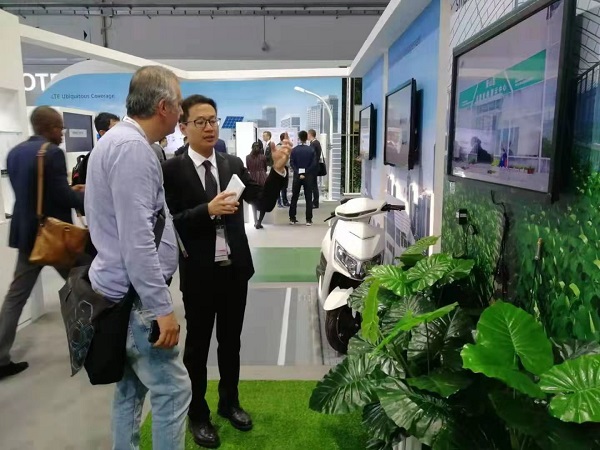 国际化再下一城，，，，，，，，麻将胡了随华为亮相瑞士苏黎世