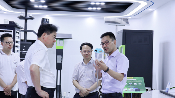 浙江省农业村落厅副厅长唐冬寿一行光临麻将胡了调研3